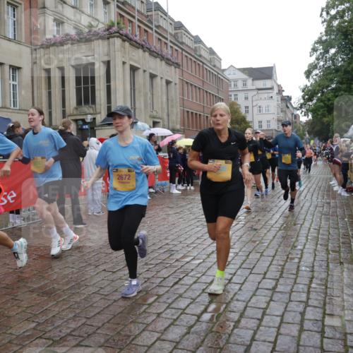 13.09.2026 - Kiel Lauf Yannick Fuchs http://msf.ph/oto/10419576 13.09.2026 10:51:48 Ziel 201, 310, 826, 1231, 1568, 1591, 1600, 1754, 2404, 2468, 2470, 2566, 2783, 3013, 3956, 4084, 4175, 4476, 4887, 5174, 5866, 6287, 6349, 6367, 7204, 7740, 8108, 8197, 8413, 8625, 8627, 9265, 10241, 10345, 10689, 11332, 11551, 12135, 12387, 12755, 101, 238, 240, 251, 260, 680, 901, 1804, 1890, 2035, 2393, 2519, 2672, 2690, 2803, 3029, 3440, 3751, 3879, 4040, 4205, 4271, 4613, 4619, 4646, 4939, 5441, 5525, 5735, 6177, 6663, 6865, 6928, 6948, 7043, 7914, 8373, 9030, 23 meine-sportfotos.de