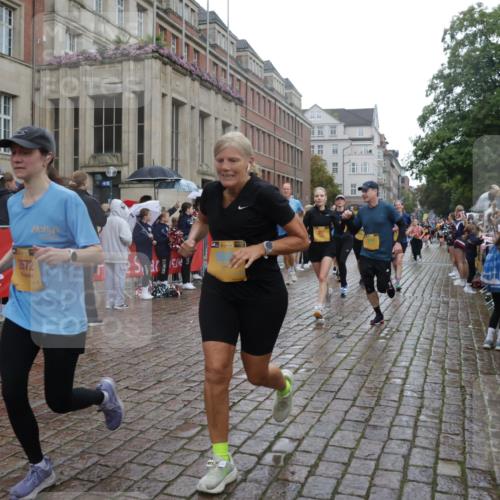 13.09.2026 - Kiel Lauf Yannick Fuchs http://msf.ph/oto/10419587 13.09.2026 10:51:49 Ziel 201, 310, 826, 1231, 1568, 1591, 1600, 1754, 2404, 2468, 2470, 2566, 2783, 3013, 3956, 4084, 4175, 4476, 4887, 5174, 5317, 5866, 6287, 6349, 6367, 7204, 7740, 8108, 8197, 8413, 8625, 8627, 9265, 10241, 10345, 10689, 11332, 11551, 12135, 12387, 12755, 101, 238, 240, 251, 260, 680, 901, 1754, 1804, 1890, 2035, 2393, 2519, 2672, 2690, 2803, 3029, 3440, 3751, 3879, 4040, 4205, 4613, 4619, 4646, 4939, 5441, 5525, 5735, 6177, 6663, 6865, 6928, 6948, 7043, 7914, 8373, 9030, 23, 238 meine-sportfotos.de