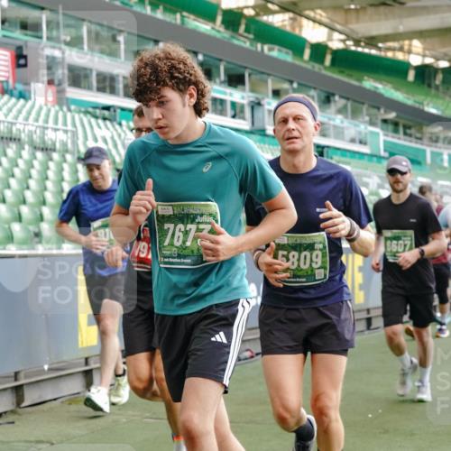 13.09.2026 - 21. swb-Marathon Bremen Michael Burmester http://msf.ph/oto/10419590 13.09.2026 13:21:08 Laufen im Stadion 258, 351, 423, 441, 464, 601, 620, 704, 782, 851, 1060, 1066, 1094, 1129, 1158, 1177, 1316, 1344, 1409, 1417, 1439, 1446, 1518, 1676, 1697, 1729, 1756, 1808, 1815, 1846, 1916, 2010, 2028, 2064, 2139, 2201, 2258, 2278, 2349, 2394, 2395, 2414, 2417, 2437, 2501, 2519, 2533, 2551, 2588, 2652, 2694, 2695, 2736, 2756, 2793, 2828, 2886, 2954, 2995, 3004, 3010, 3017, 3018, 3022, 3034, 3035, 3036, 3037, 3059, 3070, 3074, 3102, 3139, 3144, 3225, 3243, 3264, 3310, 3315 meine-sportfotos.de