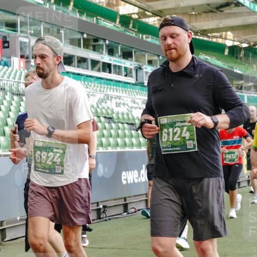 13.09.2026 - 21. swb-Marathon Bremen Michael Burmester http://msf.ph/oto/10419807 13.09.2026 13:21:13 Laufen im Stadion 128, 258, 351, 423, 441, 464, 601, 620, 704, 782, 851, 1060, 1066, 1094, 1129, 1158, 1177, 1316, 1344, 1409, 1417, 1439, 1446, 1518, 1676, 1697, 1729, 1756, 1808, 1815, 1846, 2010, 2028, 2064, 2139, 2201, 2258, 2278, 2349, 2394, 2395, 2414, 2417, 2437, 2501, 2519, 2533, 2551, 2588, 2652, 2694, 2695, 2736, 2756, 2793, 2828, 2886, 2954, 2995, 3004, 3010, 3017, 3018, 3022, 3034, 3035, 3036, 3037, 3059, 3070, 3074, 3102, 3139, 3144, 3225, 3264, 3310 meine-sportfotos.de