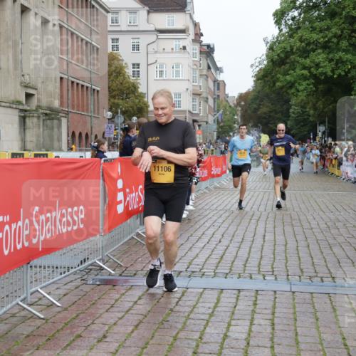 13.09.2026 - Kiel Lauf Yannick Fuchs http://msf.ph/oto/10419840 13.09.2026 09:41:32 Ziel 4068, 4315, 9110, 9771, 11106, 11645, 12166, 1593, 1671, 1787, 1966, 3883, 4137, 8389, 9608, 10202, 10299, 10974, 11645, 11983, 402, 3143, 3175, 4533, 4704, 5107, 6649, 6687, 6739, 7238, 8588, 9224, 11907, 12175, 1630, 1787, 5039, 6299, 8389, 8493, 8636, 9578, 9726, 10202 meine-sportfotos.de