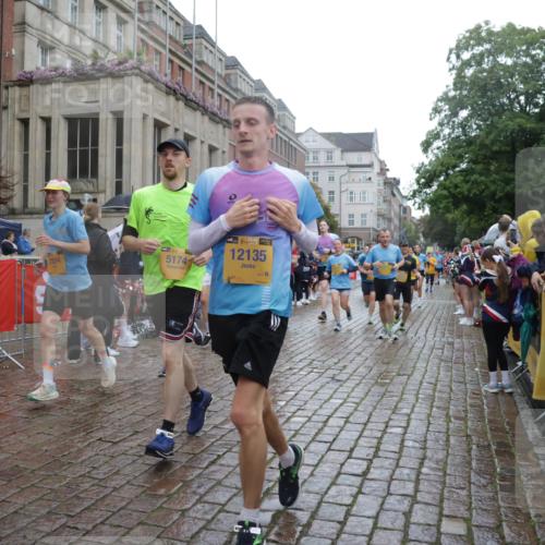 13.09.2026 - Kiel Lauf Yannick Fuchs http://msf.ph/oto/10419848 13.09.2026 10:52:16 Ziel 777, 1027, 1526, 1527, 1811, 1869, 2438, 2544, 2991, 3280, 3435, 3630, 3881, 4008, 4577, 4957, 4977, 5126, 5321, 5359, 6069, 6110, 6113, 6493, 6872, 7053, 7447, 7647, 8051, 8326, 8855, 8898, 9221, 9624, 9894, 10035, 10126, 10540, 10715, 10755, 10802, 10811, 10887, 11915, 12431, 12536, 23, 171, 201, 825, 826, 1231, 1364, 1365, 1568, 1591, 1600, 2404, 2468, 2470, 2484, 2566, 2783, 2806, 3013, 3529, 3644, 3956, 4084, 4175, 4385, 4476, 4887, 5174, 6367, 201, 310, 1754, 8625 meine-sportfotos.de
