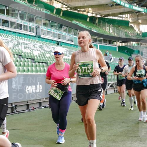 13.09.2026 - 21. swb-Marathon Bremen Michael Burmester http://msf.ph/oto/10419978 13.09.2026 13:21:19 Laufen im Stadion 128, 258, 351, 423, 441, 601, 620, 704, 782, 851, 1060, 1066, 1094, 1129, 1158, 1177, 1316, 1344, 1409, 1417, 1439, 1446, 1518, 1676, 1697, 1729, 1756, 1808, 1815, 1846, 2010, 2028, 2064, 2139, 2201, 2258, 2278, 2349, 2394, 2395, 2414, 2417, 2437, 2501, 2519, 2533, 2551, 2588, 2632, 2652, 2660, 2694, 2695, 2736, 2756, 2793, 2828, 2886, 2954, 2964, 2995, 3004, 3010, 3017, 3018, 3022, 3034, 3035, 3036, 3037, 3070, 3074, 3102, 3139, 3144, 3225, 3264, 3310 meine-sportfotos.de