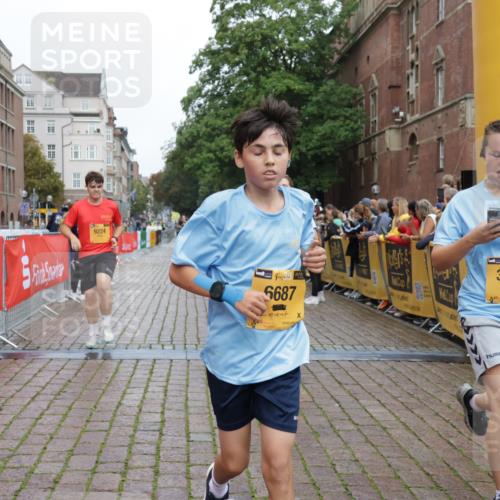 13.09.2026 - Kiel Lauf Yannick Fuchs http://msf.ph/oto/10420035 13.09.2026 09:41:47 Ziel 402, 3143, 3175, 4533, 4704, 5107, 6649, 6687, 6739, 7238, 8588, 9224, 11907, 12175, 1671, 1966, 4068, 4315, 9110, 9771, 10299, 10974, 11106, 11645, 11983, 12166, 699, 772, 2910, 3801, 5011, 5276, 6599, 8829, 9050, 1593, 1966, 4137, 9608, 10299, 10974 meine-sportfotos.de