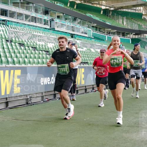 13.09.2026 - 21. swb-Marathon Bremen Michael Burmester http://msf.ph/oto/10420160 13.09.2026 13:21:27 Laufen im Stadion 128, 258, 343, 351, 423, 441, 601, 620, 704, 782, 851, 1060, 1094, 1129, 1158, 1177, 1316, 1344, 1409, 1417, 1439, 1446, 1518, 1669, 1676, 1697, 1729, 1756, 1808, 1815, 1846, 2010, 2028, 2064, 2139, 2201, 2258, 2278, 2290, 2349, 2394, 2395, 2414, 2417, 2437, 2501, 2519, 2533, 2551, 2588, 2619, 2632, 2652, 2660, 2694, 2695, 2736, 2793, 2828, 2886, 2954, 2964, 2995, 3004, 3010, 3017, 3018, 3022, 3034, 3035, 3036, 3037, 3070, 3074, 3102, 3139, 3144, 3225, 3264, 3310, 3682 meine-sportfotos.de