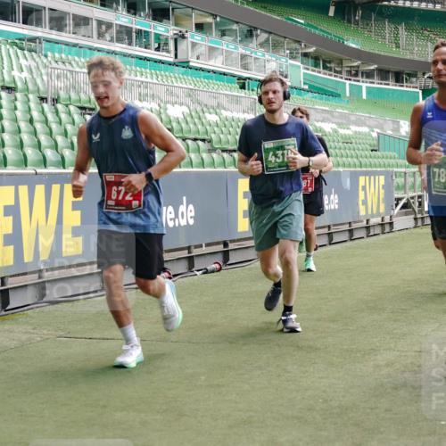 13.09.2026 - 21. swb-Marathon Bremen Michael Burmester http://msf.ph/oto/10420209 13.09.2026 12:58:41 Laufen im Stadion 141, 148, 191, 226, 232, 334, 511, 672, 745, 776, 789, 790, 909, 972, 1010, 1080, 1119, 1166, 1191, 1199, 1254, 1281, 1516, 1535, 1642, 1647, 1752, 1881, 1931, 1933, 2046, 2210, 2324, 2343, 2367, 2371, 2397, 2402, 2423, 2425, 2577, 2771, 2807, 2827, 2885, 2899, 2903, 2904, 2953, 2979, 3015, 3021, 3051, 3098, 3120, 3124, 3138, 3148, 3182, 3186, 3190, 3233, 3319, 3338, 3435, 3516, 3531, 3534, 3560, 3652, 3655, 3685, 3690, 3695, 3866, 3933, 3934, 3939, 4101, 4319, 205 meine-sportfotos.de