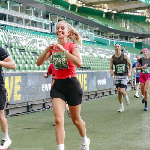 13.09.2026 - 21. swb-Marathon Bremen Michael Burmester http://msf.ph/oto/10420220 13.09.2026 13:21:28 Laufen im Stadion 128, 258, 343, 351, 423, 441, 601, 620, 704, 782, 851, 1060, 1094, 1129, 1158, 1177, 1316, 1344, 1409, 1417, 1439, 1446, 1518, 1669, 1676, 1697, 1729, 1756, 1808, 1815, 1846, 2010, 2064, 2139, 2201, 2258, 2278, 2290, 2349, 2394, 2395, 2414, 2417, 2437, 2501, 2519, 2533, 2551, 2588, 2619, 2632, 2652, 2660, 2694, 2695, 2736, 2793, 2828, 2886, 2954, 2964, 2995, 3004, 3010, 3017, 3018, 3022, 3034, 3035, 3036, 3037, 3070, 3074, 3102, 3139, 3144, 3225, 3264, 3310, 3682 meine-sportfotos.de