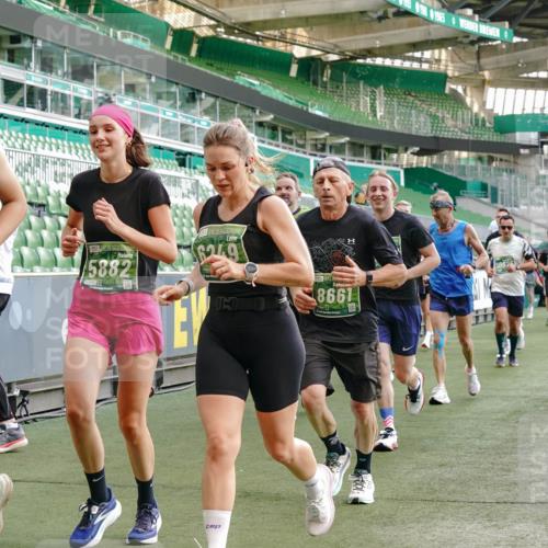 13.09.2026 - 21. swb-Marathon Bremen Michael Burmester http://msf.ph/oto/10420296 13.09.2026 13:21:30 Laufen im Stadion 128, 258, 343, 351, 423, 441, 601, 620, 704, 782, 851, 1060, 1094, 1129, 1158, 1177, 1316, 1344, 1409, 1417, 1439, 1446, 1518, 1669, 1676, 1697, 1729, 1756, 1808, 1815, 1846, 2010, 2064, 2139, 2201, 2258, 2278, 2290, 2349, 2394, 2395, 2414, 2417, 2437, 2501, 2519, 2533, 2551, 2588, 2619, 2632, 2652, 2660, 2685, 2694, 2695, 2736, 2793, 2828, 2886, 2954, 2964, 2995, 3004, 3010, 3017, 3018, 3022, 3034, 3035, 3036, 3037, 3070, 3074, 3102, 3139, 3144, 3225, 3264, 3310, 3682 meine-sportfotos.de