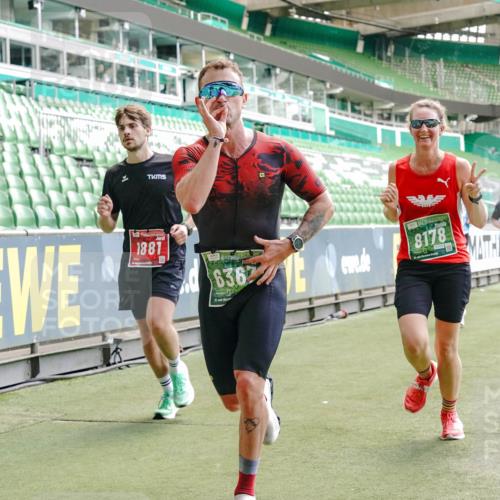 13.09.2026 - 21. swb-Marathon Bremen Michael Burmester http://msf.ph/oto/10420298 13.09.2026 12:58:43 Laufen im Stadion 141, 148, 191, 226, 232, 334, 511, 672, 745, 776, 789, 790, 909, 972, 1010, 1080, 1119, 1166, 1191, 1199, 1254, 1281, 1516, 1535, 1642, 1647, 1752, 1881, 1931, 1933, 2046, 2210, 2289, 2324, 2343, 2367, 2371, 2397, 2402, 2423, 2425, 2577, 2771, 2806, 2807, 2827, 2885, 2899, 2903, 2904, 2953, 2961, 2979, 3015, 3021, 3051, 3098, 3120, 3124, 3138, 3148, 3182, 3186, 3190, 3233, 3319, 3338, 3435, 3516, 3531, 3534, 3560, 3652, 3655, 3685, 3690, 3695, 3866, 3933, 3934, 3939, 4101, 205 meine-sportfotos.de
