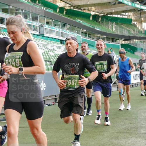 13.09.2026 - 21. swb-Marathon Bremen Michael Burmester http://msf.ph/oto/10420312 13.09.2026 13:21:31 Laufen im Stadion 128, 258, 343, 351, 423, 441, 601, 620, 704, 782, 851, 1060, 1094, 1129, 1158, 1177, 1316, 1344, 1409, 1417, 1439, 1446, 1518, 1669, 1676, 1697, 1729, 1756, 1808, 1815, 1846, 2010, 2064, 2139, 2201, 2258, 2278, 2290, 2349, 2394, 2395, 2414, 2417, 2437, 2501, 2519, 2533, 2551, 2588, 2619, 2632, 2652, 2660, 2685, 2694, 2695, 2736, 2793, 2828, 2886, 2954, 2964, 2995, 3004, 3010, 3017, 3018, 3022, 3034, 3035, 3036, 3037, 3070, 3074, 3102, 3139, 3144, 3225, 3264, 3310, 3682 meine-sportfotos.de