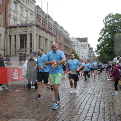 13.09.2026 - Kiel Lauf Yannick Fuchs http://msf.ph/oto/10420347 13.09.2026 10:52:49 Ziel 154, 158, 172, 398, 1083, 1426, 1433, 1535, 1550, 1634, 1812, 2069, 2089, 2735, 3050, 3054, 3059, 3431, 3452, 3514, 3875, 4100, 4485, 4570, 5329, 5838, 6201, 7017, 7154, 7230, 7883, 8580, 8615, 8935, 8978, 9831, 10594, 11048, 11096, 11204, 11459, 12213, 90, 172, 475, 626, 777, 1471, 1472, 1473, 1474, 1526, 1527, 1531, 1658, 1802, 1837, 2293, 2442, 2544, 2735, 3054, 3343, 3582, 3630, 3778, 3853, 3881, 1071, 1486, 3587, 3657, 5642, 5643, 5710, 6015, 7139, 10755 meine-sportfotos.de