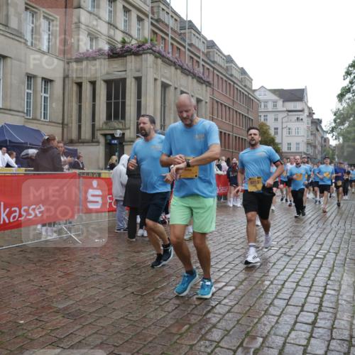 13.09.2026 - Kiel Lauf Yannick Fuchs http://msf.ph/oto/10420350 13.09.2026 10:52:50 Ziel 154, 158, 398, 1083, 1426, 1433, 1535, 1550, 1634, 1812, 2069, 2089, 3050, 3059, 3431, 3452, 3514, 3875, 4100, 4570, 5329, 5710, 5838, 6201, 7017, 7154, 7230, 7883, 8580, 8935, 8978, 9831, 10594, 11048, 11096, 11204, 11459, 11496, 12213, 90, 172, 475, 626, 777, 1471, 1472, 1473, 1474, 1526, 1527, 1531, 1658, 1802, 1837, 2293, 2442, 2544, 2735, 3054, 3343, 3582, 3630, 3778, 3853, 1071, 1486, 3587, 3657, 5642, 5643, 6015, 7139, 10755 meine-sportfotos.de
