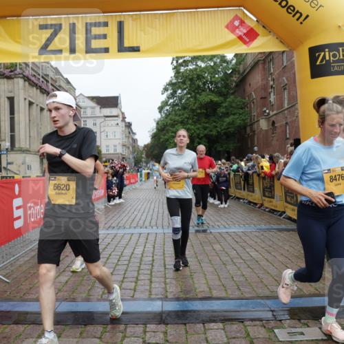 13.09.2026 - Kiel Lauf Yannick Fuchs http://msf.ph/oto/10420368 13.09.2026 09:42:16 Ziel 133, 570, 792, 2955, 2977, 3357, 3676, 5011, 5105, 5276, 5336, 5774, 6620, 6797, 7687, 8476, 10938, 11793, 12723, 402, 699, 772, 2910, 3143, 3175, 3801, 4533, 5107, 5276, 6599, 6687, 6739, 7238, 8588, 8829, 9050, 9224, 11907, 12175, 445, 771, 1045, 1777, 2608, 2914, 4548, 5559, 6075, 6099, 6213, 6423, 6542, 6913, 9706, 12190, 402, 3175, 4704, 6649, 6687, 8588, 9224, 9771, 11907 meine-sportfotos.de