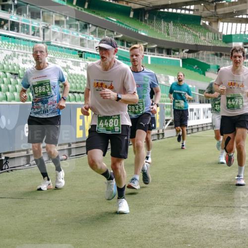 13.09.2026 - 21. swb-Marathon Bremen Michael Burmester http://msf.ph/oto/10420396 13.09.2026 12:58:46 Laufen im Stadion 141, 148, 191, 226, 232, 334, 511, 672, 745, 789, 790, 909, 972, 1010, 1080, 1119, 1166, 1191, 1199, 1281, 1516, 1535, 1642, 1647, 1752, 1881, 1931, 1933, 2046, 2210, 2289, 2324, 2343, 2367, 2371, 2397, 2423, 2425, 2577, 2771, 2806, 2807, 2827, 2885, 2899, 2903, 2953, 2961, 2979, 3015, 3021, 3051, 3098, 3120, 3124, 3138, 3148, 3182, 3186, 3190, 3233, 3319, 3338, 3435, 3516, 3531, 3534, 3560, 3652, 3655, 3685, 3690, 3695, 3866, 3933, 3934, 4101, 205 meine-sportfotos.de