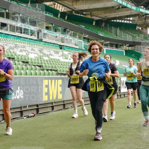 13.09.2026 - 21. swb-Marathon Bremen Michael Burmester http://msf.ph/oto/10420436 13.09.2026 10:44:14 Laufen im Stadion 10002, 10004, 10005, 10176, 10191, 10192, 10271, 10295, 10325, 10335, 10361, 10362, 10402, 10459, 10474, 10513, 10572, 10605, 10606, 10629, 10679, 10713, 10756, 10779, 10882, 10899, 10900, 10997, 10999, 11081, 11173, 11217, 11233, 11264, 11274, 11307, 11333, 11337, 11355, 11385, 11408, 11448, 11456, 11461, 11482, 11495, 11629, 11932, 11943, 12151, 12226, 12311, 12321, 12334 meine-sportfotos.de