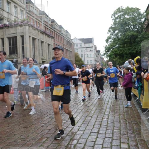 13.09.2026 - Kiel Lauf Yannick Fuchs http://msf.ph/oto/10420441 13.09.2026 10:52:54 Ziel 154, 158, 1071, 1083, 1426, 1433, 1486, 1535, 1550, 1634, 2069, 3050, 3059, 3431, 3452, 3514, 3587, 3657, 3875, 4570, 5329, 5642, 5643, 5710, 5838, 6015, 6161, 6201, 6695, 6777, 7017, 7230, 7596, 7883, 8516, 8580, 8863, 8905, 8935, 8978, 9126, 9166, 9831, 10594, 11048, 11096, 11204, 11282, 11496, 12213, 90, 172, 398, 475, 626, 1471, 1472, 1473, 1474, 1526, 1527, 1531, 1658, 1802, 1812, 1837, 2069, 2089, 2293, 2442, 2735, 3054, 3343, 3582, 3630, 3778, 3853, 7139 meine-sportfotos.de