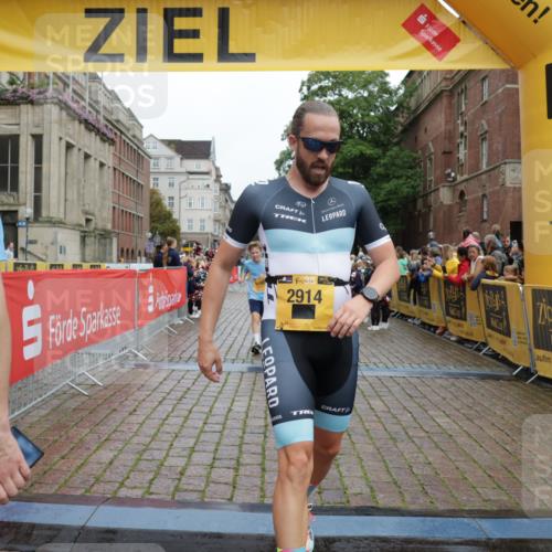 13.09.2026 - Kiel Lauf Yannick Fuchs http://msf.ph/oto/10420558 13.09.2026 09:42:27 Ziel 133, 445, 771, 1045, 1777, 2914, 2955, 2977, 3676, 4548, 5559, 6075, 6099, 6213, 6542, 6797, 10938, 12190, 570, 699, 772, 792, 2910, 3357, 3676, 3801, 5011, 5105, 5276, 5336, 5774, 6599, 6620, 7687, 8476, 8829, 9050, 11793, 12175, 12723, 142, 762, 2608, 3827, 4322, 6423, 6913, 8532, 9519, 9592, 9706, 3143, 4533, 5107, 6739, 7238, 8829, 9050, 12175 meine-sportfotos.de
