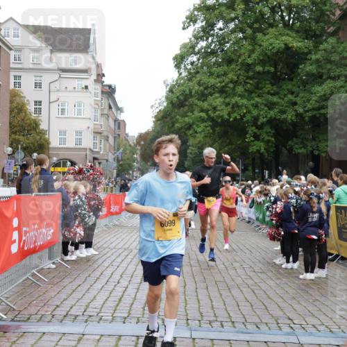 13.09.2026 - Kiel Lauf Yannick Fuchs http://msf.ph/oto/10420569 13.09.2026 09:42:28 Ziel 133, 445, 771, 1045, 1777, 2608, 2914, 2955, 2977, 4548, 5559, 6075, 6099, 6213, 6542, 6797, 6913, 10938, 12190, 133, 570, 699, 772, 792, 2910, 3357, 3676, 3801, 5011, 5105, 5276, 5336, 5774, 6599, 6620, 6797, 7687, 8476, 8829, 9050, 11793, 12723, 142, 762, 3827, 4322, 6423, 8532, 9519, 9592, 9706, 11721, 3143, 4533, 5107, 6739, 7238, 8829, 9050, 12175 meine-sportfotos.de
