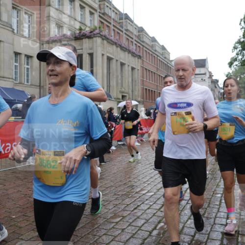 13.09.2026 - Kiel Lauf Yannick Fuchs http://msf.ph/oto/10420571 13.09.2026 10:53:02 Ziel 127, 154, 1071, 1083, 1426, 1486, 1550, 3059, 3104, 3173, 3431, 3500, 3587, 3657, 3875, 5329, 5642, 5643, 5710, 5838, 6015, 6161, 6374, 6695, 6777, 7139, 7596, 8483, 8516, 8518, 8580, 8863, 8905, 8935, 9126, 9166, 9749, 10721, 11074, 11282, 11496, 11919, 11988, 12217, 90, 154, 158, 172, 398, 626, 1083, 1433, 1471, 1472, 1473, 1474, 1531, 1535, 1634, 1812, 1837, 2069, 2089, 2293, 2442, 2735, 3050, 3054, 3059, 3452, 3514, 3582, 3778, 3853, 3875, 4570, 6201, 7017, 7883, 475 meine-sportfotos.de