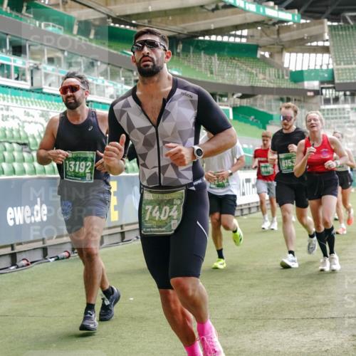13.09.2026 - 21. swb-Marathon Bremen Michael Burmester http://msf.ph/oto/10420619 13.09.2026 12:58:54 Laufen im Stadion 141, 148, 191, 226, 232, 334, 511, 672, 745, 789, 790, 909, 972, 1080, 1119, 1166, 1191, 1199, 1281, 1516, 1535, 1642, 1647, 1752, 1881, 1931, 1933, 2046, 2210, 2289, 2343, 2367, 2371, 2397, 2423, 2425, 2570, 2577, 2771, 2806, 2807, 2827, 2885, 2899, 2903, 2953, 2961, 2979, 3015, 3021, 3098, 3120, 3124, 3138, 3148, 3182, 3186, 3190, 3233, 3319, 3338, 3435, 3516, 3531, 3534, 3560, 3652, 3655, 3685, 3690, 3695, 3866, 3933, 3934, 205 meine-sportfotos.de