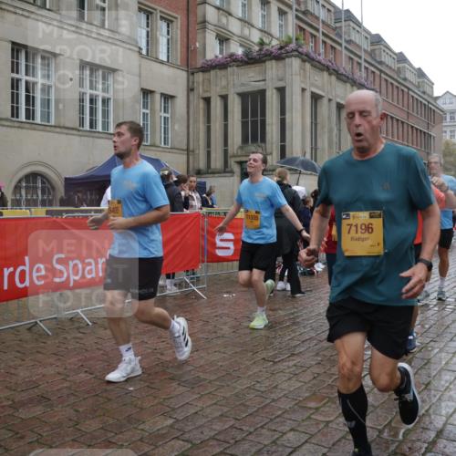 13.09.2026 - Kiel Lauf Yannick Fuchs http://msf.ph/oto/10420629 13.09.2026 10:53:05 Ziel 127, 1071, 1486, 3104, 3173, 3500, 3587, 3657, 5642, 5643, 5710, 5924, 6015, 6055, 6104, 6161, 6374, 6695, 6777, 7139, 7596, 7869, 8483, 8516, 8518, 8863, 8905, 9126, 9166, 9749, 10721, 11074, 11282, 11496, 11919, 11988, 12217, 12405, 90, 154, 158, 172, 398, 1083, 1426, 1433, 1474, 1535, 1550, 1634, 1812, 1837, 2069, 2089, 2735, 3050, 3054, 3059, 3431, 3452, 3514, 3778, 3853, 3875, 4570, 5329, 5710, 5838, 6201, 7017, 7883, 8580, 8935, 475 meine-sportfotos.de