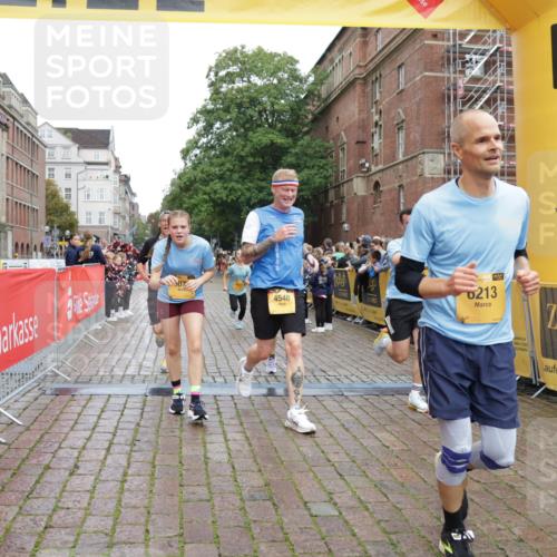 13.09.2026 - Kiel Lauf Yannick Fuchs http://msf.ph/oto/10420725 13.09.2026 09:42:35 Ziel 142, 445, 771, 1045, 1777, 2608, 4548, 5559, 6075, 6099, 6213, 6423, 6542, 6913, 8532, 9592, 9706, 12190, 133, 570, 699, 792, 2910, 2914, 2955, 2977, 3357, 3676, 3801, 5011, 5105, 5276, 5336, 5774, 6099, 6599, 6620, 6797, 7687, 8476, 10938, 11793, 12723, 762, 1213, 3827, 3849, 4322, 7874, 8870, 9311, 9519, 9629, 11721, 12678, 699, 772, 2910, 3801, 6599, 8829, 9050 meine-sportfotos.de