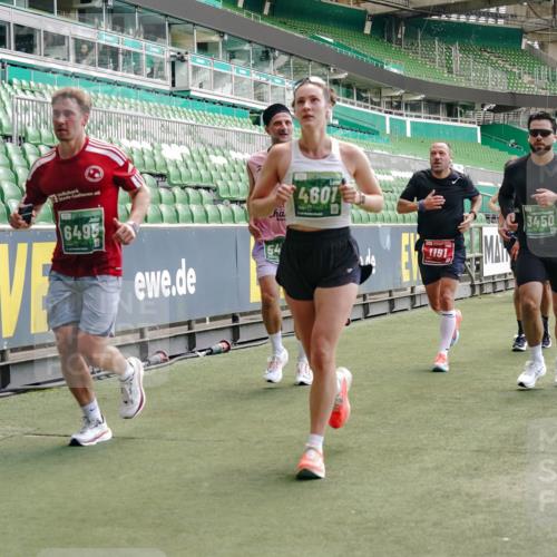 13.09.2026 - 21. swb-Marathon Bremen Michael Burmester http://msf.ph/oto/10420728 13.09.2026 12:58:58 Laufen im Stadion 141, 148, 191, 226, 232, 334, 511, 672, 745, 789, 790, 909, 972, 1080, 1119, 1166, 1191, 1199, 1281, 1516, 1535, 1642, 1647, 1752, 1881, 1931, 1933, 2046, 2210, 2289, 2343, 2367, 2371, 2397, 2423, 2425, 2570, 2577, 2771, 2806, 2807, 2827, 2885, 2899, 2903, 2953, 2961, 2979, 3015, 3021, 3098, 3120, 3124, 3138, 3148, 3182, 3186, 3190, 3233, 3319, 3338, 3435, 3516, 3531, 3534, 3560, 3652, 3655, 3685, 3695, 3933, 3934, 205 meine-sportfotos.de