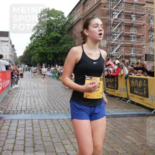 13.09.2026 - Kiel Lauf Yannick Fuchs http://msf.ph/oto/10420837 13.09.2026 09:42:43 Ziel 142, 762, 2608, 3827, 4322, 6423, 6913, 8532, 9519, 9592, 9706, 11721, 133, 445, 570, 771, 792, 1045, 1777, 2608, 2914, 2955, 2977, 3357, 3676, 4548, 5105, 5336, 5559, 5774, 6075, 6099, 6213, 6542, 6620, 6797, 6913, 7687, 8476, 10938, 11793, 12190, 12723, 1040, 1213, 3849, 3850, 5530, 7874, 8191, 8870, 9311, 9629, 11753, 12678, 570, 792, 2910, 5011, 5276, 5336, 6599, 6620, 8476, 12723 meine-sportfotos.de