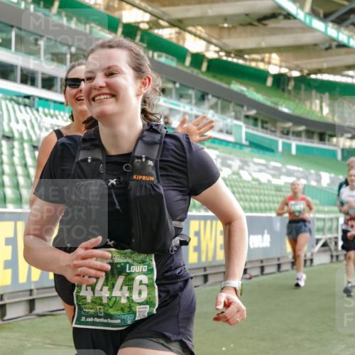 13.09.2026 - 21. swb-Marathon Bremen Michael Burmester http://msf.ph/oto/10420876 13.09.2026 13:21:51 Laufen im Stadion 128, 211, 258, 343, 351, 423, 441, 571, 601, 620, 704, 782, 851, 1060, 1094, 1157, 1158, 1177, 1259, 1316, 1344, 1417, 1439, 1518, 1657, 1669, 1676, 1729, 1808, 1846, 1883, 2139, 2201, 2258, 2278, 2290, 2394, 2395, 2414, 2417, 2437, 2504, 2519, 2551, 2588, 2619, 2632, 2652, 2660, 2685, 2711, 2736, 2793, 2828, 2886, 2954, 2964, 2995, 3004, 3010, 3022, 3034, 3036, 3070, 3074, 3102, 3144, 3225, 3351, 3682, 3784, 4020, 4431, 4584, 1506 meine-sportfotos.de