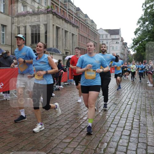 13.09.2026 - Kiel Lauf Yannick Fuchs http://msf.ph/oto/10420890 13.09.2026 10:53:20 Ziel 168, 207, 373, 2174, 2336, 2859, 3153, 4005, 4196, 5691, 6104, 6181, 6543, 6821, 7365, 8422, 10276, 10367, 11097, 11253, 11556, 12380, 12513, 12844, 127, 154, 158, 1071, 1083, 1426, 1433, 1486, 1535, 1550, 1634, 3050, 3059, 3104, 3173, 3431, 3452, 3500, 3514, 3587, 3657, 3875, 4570, 5329, 5642, 5643, 5710, 5838, 5924, 6015, 6055, 6104, 6161, 6201, 6374, 6695, 6777, 7017, 7139, 7596, 7869, 7883, 8483, 8516, 8518, 8580, 8863, 8905, 8935, 9749, 10721, 11074, 1199, 172 meine-sportfotos.de