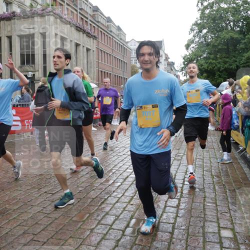 13.09.2026 - Kiel Lauf Yannick Fuchs http://msf.ph/oto/10420947 13.09.2026 10:53:24 Ziel 168, 207, 373, 1757, 2174, 2336, 2859, 4005, 5691, 5769, 5788, 6181, 6543, 6821, 7365, 7649, 8422, 10276, 10367, 11097, 11253, 11556, 12380, 12513, 127, 154, 1071, 1083, 1426, 1486, 1550, 3059, 3104, 3153, 3173, 3431, 3500, 3587, 3657, 3875, 4196, 4570, 5329, 5642, 5643, 5710, 5838, 5924, 6015, 6055, 6104, 6161, 6181, 6374, 6695, 6777, 7017, 7139, 7596, 7869, 7883, 8422, 8483, 8516, 8518, 8580, 8863, 8905, 8935, 9749, 10721, 11074, 11097, 1199 meine-sportfotos.de
