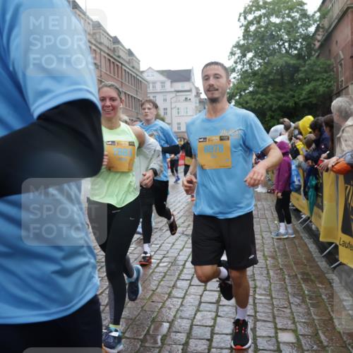13.09.2026 - Kiel Lauf Yannick Fuchs http://msf.ph/oto/10420954 13.09.2026 10:53:24 Ziel 168, 207, 373, 1757, 2174, 2336, 2859, 4005, 5691, 5769, 5788, 6181, 6543, 6821, 7365, 7649, 8422, 10276, 10367, 11097, 11253, 11556, 12380, 12513, 127, 154, 1071, 1083, 1426, 1486, 1550, 3059, 3104, 3153, 3173, 3431, 3500, 3587, 3657, 3875, 4196, 4570, 5329, 5642, 5643, 5710, 5838, 5924, 6015, 6055, 6104, 6161, 6181, 6374, 6695, 6777, 7017, 7139, 7596, 7869, 7883, 8422, 8483, 8516, 8518, 8580, 8863, 8905, 8935, 9749, 10721, 11074, 11097, 1199 meine-sportfotos.de