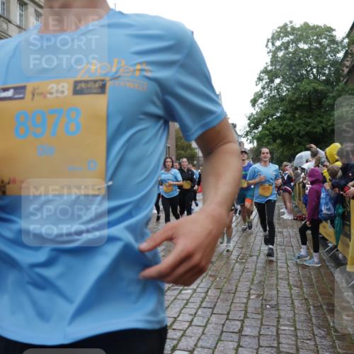 13.09.2026 - Kiel Lauf Yannick Fuchs http://msf.ph/oto/10420968 13.09.2026 10:53:25 Ziel 168, 207, 373, 1757, 2174, 2336, 2859, 4005, 5285, 5691, 5766, 5769, 5788, 6543, 6821, 7365, 7649, 10276, 10367, 11166, 11253, 11556, 12380, 12513, 127, 154, 373, 1071, 1083, 1426, 1486, 1550, 3059, 3104, 3153, 3173, 3431, 3500, 3587, 3657, 3875, 4196, 4570, 5329, 5642, 5643, 5691, 5710, 5838, 5924, 6015, 6055, 6104, 6161, 6181, 6374, 6695, 6777, 7139, 7596, 7869, 7883, 8422, 8483, 8516, 8518, 8580, 8863, 8905, 8935, 9749, 10721, 11074, 11097, 1199 meine-sportfotos.de