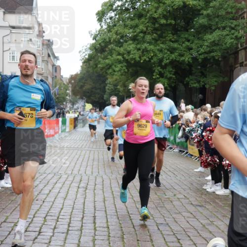 13.09.2026 - Kiel Lauf Yannick Fuchs http://msf.ph/oto/10420982 13.09.2026 09:42:54 Ziel 762, 1213, 3827, 3849, 4322, 7874, 8191, 8870, 9311, 9629, 11721, 12678, 142, 445, 771, 1045, 1777, 2608, 2914, 2955, 2977, 4322, 4548, 5559, 6075, 6099, 6213, 6423, 6542, 6913, 8532, 9519, 9592, 9706, 10938, 12190, 1040, 3041, 3850, 5530, 5929, 7532, 8808, 9354, 9933, 10047, 10118, 11753, 12259, 133, 2914, 2955, 2977, 3357, 3676, 5105, 5774, 6797, 7687, 10938, 11793 meine-sportfotos.de
