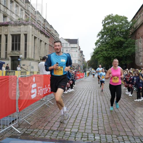 13.09.2026 - Kiel Lauf Yannick Fuchs http://msf.ph/oto/10420988 13.09.2026 09:42:54 Ziel 762, 1213, 3827, 3849, 4322, 7874, 8191, 8870, 9311, 9629, 11721, 12678, 142, 445, 771, 1045, 1777, 2608, 2914, 2955, 2977, 4322, 4548, 5559, 6075, 6099, 6213, 6423, 6542, 6913, 8532, 9519, 9592, 9706, 10938, 12190, 1040, 3041, 3850, 5530, 5929, 7532, 8808, 9354, 9933, 10047, 10118, 11753, 12259, 133, 2914, 2955, 2977, 3357, 3676, 5105, 5774, 6797, 7687, 10938, 11793 meine-sportfotos.de