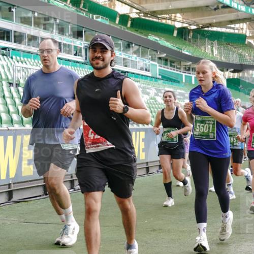 13.09.2026 - 21. swb-Marathon Bremen Michael Burmester http://msf.ph/oto/10420996 13.09.2026 13:21:56 Laufen im Stadion 128, 160, 211, 258, 343, 351, 423, 441, 571, 601, 620, 704, 782, 851, 1060, 1094, 1157, 1158, 1177, 1259, 1316, 1344, 1417, 1439, 1518, 1657, 1669, 1676, 1729, 1808, 1846, 1883, 2139, 2201, 2258, 2278, 2290, 2394, 2395, 2414, 2417, 2437, 2504, 2519, 2551, 2588, 2619, 2632, 2652, 2660, 2685, 2711, 2736, 2793, 2828, 2886, 2954, 2964, 2995, 3004, 3010, 3022, 3034, 3070, 3074, 3102, 3144, 3225, 3351, 3682, 3784, 4020, 4431, 4584, 1506 meine-sportfotos.de