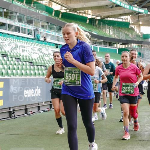 13.09.2026 - 21. swb-Marathon Bremen Michael Burmester http://msf.ph/oto/10421005 13.09.2026 13:21:57 Laufen im Stadion 128, 160, 211, 258, 343, 351, 423, 441, 571, 601, 620, 704, 782, 851, 1060, 1094, 1157, 1158, 1177, 1259, 1316, 1344, 1417, 1439, 1518, 1657, 1669, 1676, 1729, 1808, 1846, 1883, 2139, 2201, 2258, 2278, 2290, 2394, 2395, 2414, 2417, 2437, 2504, 2519, 2551, 2588, 2619, 2632, 2652, 2660, 2685, 2711, 2736, 2793, 2828, 2886, 2954, 2964, 2995, 3004, 3010, 3022, 3034, 3070, 3074, 3102, 3144, 3225, 3351, 3682, 3784, 4020, 4431, 4584, 1506 meine-sportfotos.de