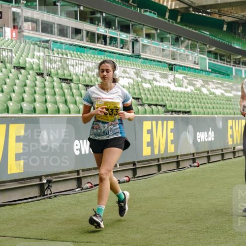 13.09.2026 - 21. swb-Marathon Bremen Michael Burmester http://msf.ph/oto/10421021 13.09.2026 10:44:34 Laufen im Stadion 10004, 10005, 10137, 10176, 10191, 10192, 10194, 10271, 10295, 10325, 10335, 10344, 10402, 10459, 10474, 10513, 10568, 10600, 10605, 10606, 10629, 10679, 10713, 10756, 10779, 10882, 10899, 10900, 10979, 10997, 10999, 11081, 11200, 11217, 11233, 11264, 11307, 11333, 11337, 11355, 11385, 11408, 11448, 11456, 11461, 11482, 11495, 11629, 11808, 11932, 11943, 12057, 12089, 12151, 12224, 12226, 12311, 12321, 12334, 12539 meine-sportfotos.de