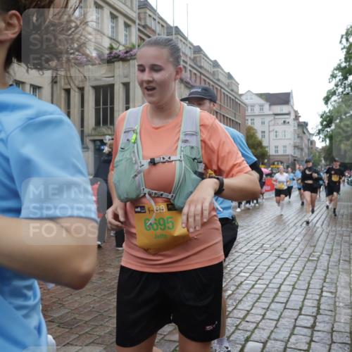13.09.2026 - Kiel Lauf Yannick Fuchs http://msf.ph/oto/10421118 13.09.2026 10:53:33 Ziel 183, 1199, 1757, 2692, 3027, 3498, 3922, 4005, 4515, 4657, 5285, 5766, 5769, 5788, 6543, 6712, 6821, 6926, 7021, 7132, 7365, 7571, 7599, 7649, 8003, 8821, 9198, 9471, 9677, 11166, 11537, 11556, 11912, 12380, 12513, 127, 168, 207, 373, 1071, 2174, 2336, 2859, 3104, 3153, 3173, 3500, 3587, 3657, 4005, 4196, 5642, 5643, 5691, 5924, 6015, 6055, 6104, 6161, 6181, 6374, 6543, 6695, 6777, 6821, 7139, 7869, 8422, 8483, 8518, 8905, 9749, 10276, 10367, 10721, 11074, 11097, 11253 meine-sportfotos.de