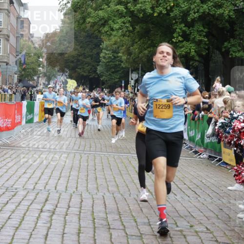 13.09.2026 - Kiel Lauf Yannick Fuchs http://msf.ph/oto/10421199 13.09.2026 09:43:08 Ziel 1040, 3041, 3850, 5530, 9354, 9933, 10047, 10118, 11753, 12259, 142, 762, 1213, 2608, 3827, 3849, 4322, 6423, 6913, 7874, 8191, 8532, 8870, 9311, 9519, 9592, 9629, 9706, 11721, 12678, 255, 401, 623, 1508, 4256, 5929, 6377, 7099, 7532, 7857, 8066, 8808, 10189, 445, 771, 1045, 1777, 2608, 4548, 5559, 6075, 6213, 6423, 6542, 6913, 9706, 12190 meine-sportfotos.de