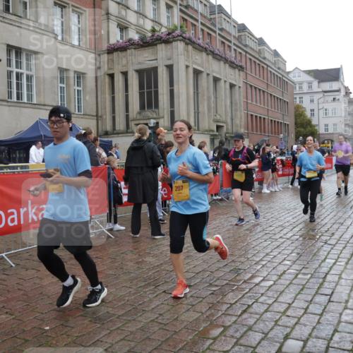13.09.2026 - Kiel Lauf Yannick Fuchs http://msf.ph/oto/10421232 13.09.2026 10:53:55 Ziel 1117, 2033, 2683, 2843, 3092, 3817, 3822, 3886, 4045, 4101, 4249, 4276, 4581, 4701, 4867, 5073, 5203, 5427, 5431, 5506, 5626, 5650, 5675, 5678, 5884, 6297, 6394, 6761, 7144, 7518, 7695, 8610, 8639, 9124, 9666, 9705, 10146, 10766, 11486, 11897, 168, 183, 207, 661, 1199, 1424, 1757, 2225, 2433, 2692, 2843, 3027, 3498, 3922, 3962, 4005, 4249, 4515, 4633, 4657, 5285, 5766, 5769, 5788, 6543, 6821, 7021, 7132, 7365, 7649, 11166, 11537, 11556, 12380, 243 meine-sportfotos.de