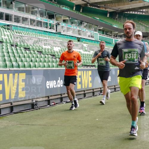 13.09.2026 - 21. swb-Marathon Bremen Michael Burmester http://msf.ph/oto/10421281 13.09.2026 12:59:17 Laufen im Stadion 141, 148, 191, 226, 232, 260, 342, 511, 672, 745, 789, 790, 972, 1080, 1119, 1166, 1191, 1199, 1209, 1281, 1493, 1494, 1516, 1642, 1647, 1931, 1933, 2088, 2210, 2289, 2343, 2367, 2397, 2425, 2481, 2517, 2570, 2577, 2686, 2771, 2806, 2807, 2827, 2885, 2899, 2914, 2953, 2961, 2979, 3015, 3021, 3098, 3120, 3124, 3138, 3148, 3186, 3190, 3233, 3273, 3319, 3338, 3435, 3516, 3531, 3534, 3560, 3652, 3655, 3695, 3861, 3930, 3933, 3934, 205 meine-sportfotos.de