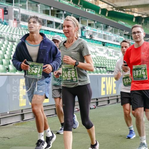 13.09.2026 - 21. swb-Marathon Bremen Michael Burmester http://msf.ph/oto/10421305 13.09.2026 13:22:08 Laufen im Stadion 128, 160, 211, 258, 343, 351, 423, 441, 571, 601, 620, 782, 851, 1060, 1094, 1157, 1158, 1177, 1259, 1316, 1344, 1417, 1439, 1518, 1657, 1669, 1676, 1691, 1729, 1808, 1846, 1883, 2139, 2201, 2258, 2278, 2290, 2414, 2504, 2551, 2619, 2632, 2652, 2660, 2685, 2711, 2736, 2828, 2954, 2964, 2995, 3004, 3010, 3022, 3034, 3070, 3074, 3144, 3225, 3351, 3530, 3682, 3784, 4020, 4054, 4406, 4407, 4431, 4584, 1506 meine-sportfotos.de