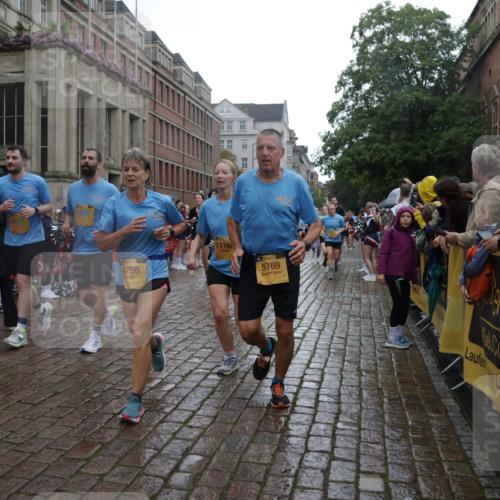 13.09.2026 - Kiel Lauf Yannick Fuchs http://msf.ph/oto/10421322 13.09.2026 10:54:03 Ziel 1740, 2683, 3024, 3269, 3649, 3886, 4045, 4101, 4264, 4276, 4581, 4867, 5119, 5392, 5506, 5621, 5626, 5650, 5675, 5678, 5680, 6394, 6519, 7144, 7276, 7518, 7535, 8639, 8925, 9088, 9517, 9618, 9666, 10084, 10119, 10146, 10766, 11486, 183, 661, 1117, 1199, 1424, 2033, 2225, 2433, 2692, 2843, 3027, 3092, 3498, 3817, 3822, 3922, 3962, 4249, 4515, 4633, 4657, 4701, 5073, 5203, 5285, 5427, 5431, 5766, 5769, 5788, 5884, 7021, 7132, 11166, 11537, 243 meine-sportfotos.de
