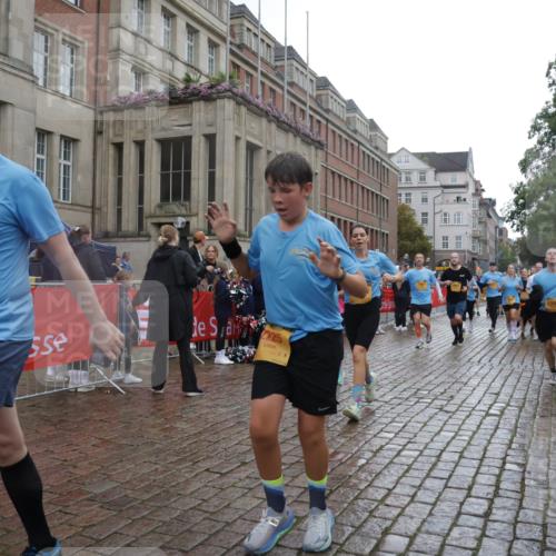 13.09.2026 - Kiel Lauf Yannick Fuchs http://msf.ph/oto/10421410 13.09.2026 10:54:13 Ziel 243, 548, 932, 1343, 1613, 1740, 1765, 2196, 2471, 2579, 2746, 3293, 3337, 3649, 3729, 4264, 4310, 4525, 4582, 4827, 5119, 5392, 6519, 6888, 7276, 7535, 8640, 8849, 8925, 9088, 9400, 9517, 9618, 9863, 10084, 10119, 10443, 11961, 12746, 661, 1117, 1424, 2033, 2225, 2433, 2683, 2843, 3024, 3092, 3269, 3817, 3822, 3886, 3922, 3962, 4045, 4101, 4249, 4276, 4581, 4633, 4701, 4867, 5073, 5203, 5427, 5431, 5506, 5621, 5626, 5650, 5675, 5678, 5680, 5884, 7518, 7535, 183 meine-sportfotos.de