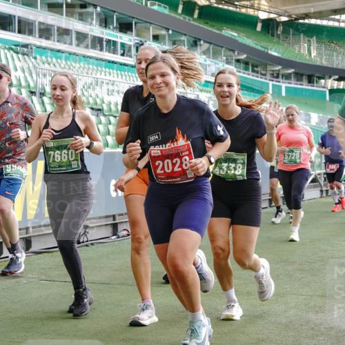 13.09.2026 - 21. swb-Marathon Bremen Michael Burmester http://msf.ph/oto/10421444 13.09.2026 13:22:13 Laufen im Stadion 128, 160, 211, 258, 343, 351, 423, 441, 571, 601, 620, 782, 851, 1060, 1094, 1157, 1158, 1177, 1178, 1259, 1316, 1344, 1417, 1518, 1657, 1669, 1676, 1691, 1729, 1788, 1808, 1846, 1883, 2139, 2201, 2213, 2258, 2290, 2414, 2504, 2526, 2551, 2619, 2632, 2652, 2660, 2685, 2711, 2736, 2828, 2954, 2964, 2995, 3004, 3010, 3022, 3034, 3070, 3074, 3144, 3225, 3351, 3505, 3530, 3682, 3784, 4020, 4054, 4406, 4407, 4431, 4584, 1506 meine-sportfotos.de