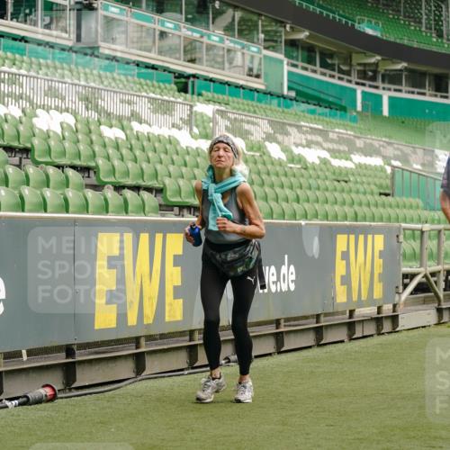 13.09.2026 - 21. swb-Marathon Bremen Michael Burmester http://msf.ph/oto/10421464 13.09.2026 10:44:57 Laufen im Stadion 10137, 10176, 10191, 10192, 10194, 10202, 10242, 10295, 10325, 10335, 10344, 10430, 10459, 10513, 10524, 10568, 10600, 10605, 10606, 10629, 10651, 10679, 10713, 10756, 10779, 10882, 10899, 10900, 10979, 10997, 10999, 11081, 11200, 11217, 11233, 11264, 11307, 11333, 11337, 11355, 11385, 11408, 11448, 11456, 11461, 11495, 11629, 11808, 11932, 11943, 12057, 12089, 12151, 12153, 12177, 12178, 12224, 12226, 12311, 12321, 12334, 12539, 10148 meine-sportfotos.de