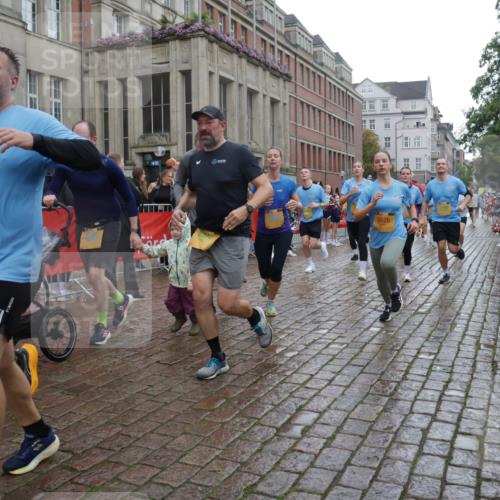 13.09.2026 - Kiel Lauf Yannick Fuchs http://msf.ph/oto/10421524 13.09.2026 10:54:28 Ziel 394, 1127, 1287, 2259, 4246, 4502, 5318, 5560, 5578, 6063, 6166, 6208, 6571, 6887, 7558, 8328, 8711, 9462, 9633, 9655, 10049, 11156, 11529, 12526, 12710, 243, 548, 932, 1343, 1613, 1740, 1765, 2196, 2471, 2579, 2683, 2746, 3024, 3269, 3293, 3337, 3649, 3729, 3886, 4045, 4101, 4264, 4276, 4310, 4525, 4581, 4582, 4827, 4867, 5119, 5392, 5506, 5621, 5626, 5650, 5675, 5678, 5680, 6519, 6888, 7276, 7518, 7535, 8640, 8849, 8925, 9088, 9400, 396 meine-sportfotos.de