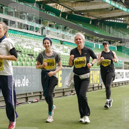 13.09.2026 - 21. swb-Marathon Bremen Michael Burmester http://msf.ph/oto/10421553 13.09.2026 10:45:03 Laufen im Stadion 10137, 10176, 10191, 10192, 10194, 10202, 10242, 10295, 10325, 10335, 10344, 10430, 10459, 10513, 10524, 10568, 10600, 10605, 10606, 10629, 10651, 10679, 10713, 10756, 10779, 10882, 10979, 10997, 10999, 11081, 11200, 11233, 11307, 11309, 11333, 11337, 11355, 11367, 11385, 11408, 11448, 11495, 11629, 11808, 11932, 11943, 12057, 12089, 12151, 12153, 12177, 12178, 12224, 12226, 12311, 12321, 12334, 12539, 10148 meine-sportfotos.de