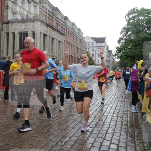 13.09.2026 - Kiel Lauf Yannick Fuchs http://msf.ph/oto/10421565 13.09.2026 10:54:31 Ziel 1127, 1287, 2259, 2506, 4502, 5560, 5578, 6063, 6166, 6208, 6571, 6887, 7558, 8328, 8711, 8867, 9462, 9633, 9655, 10049, 11156, 11529, 11760, 12526, 12710, 243, 394, 548, 932, 1343, 1613, 1740, 1765, 2196, 2471, 2579, 2683, 2746, 3024, 3269, 3293, 3337, 3649, 3729, 3886, 4045, 4101, 4246, 4264, 4276, 4310, 4525, 4581, 4582, 4827, 4867, 5119, 5318, 5392, 5506, 5621, 5650, 5675, 5678, 5680, 6519, 6888, 7276, 7518, 7535, 8640, 8849, 8925, 9088, 9400, 396 meine-sportfotos.de